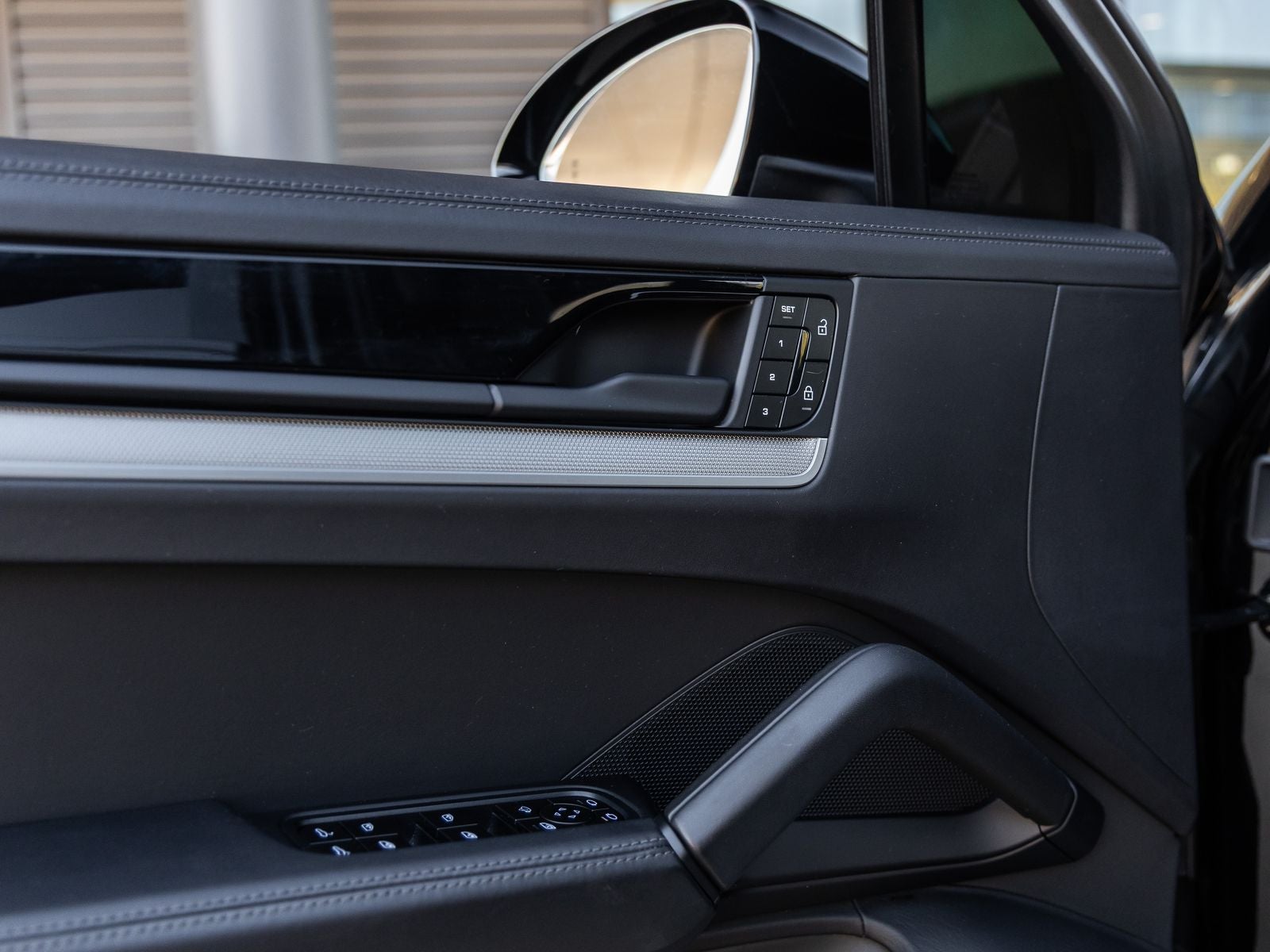 2024 Porsche Cayenne Coupe S