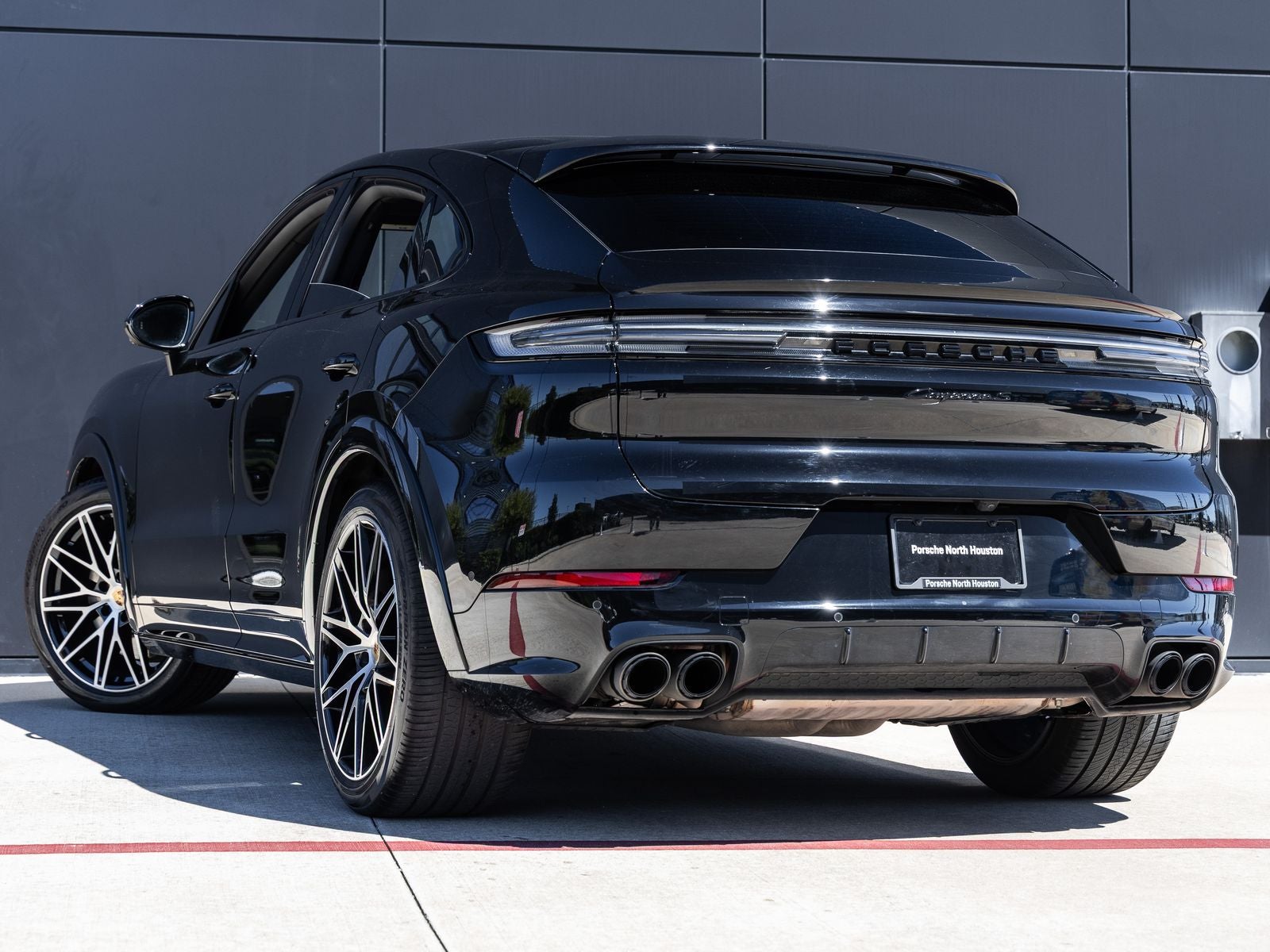 2024 Porsche Cayenne Coupe S