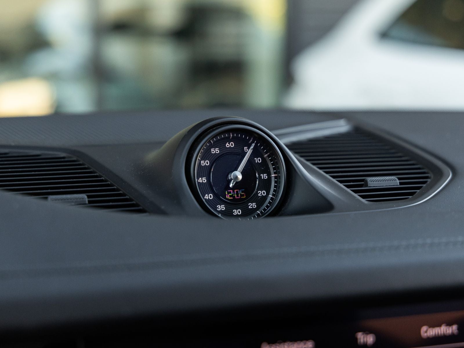 2024 Porsche Cayenne Coupe S