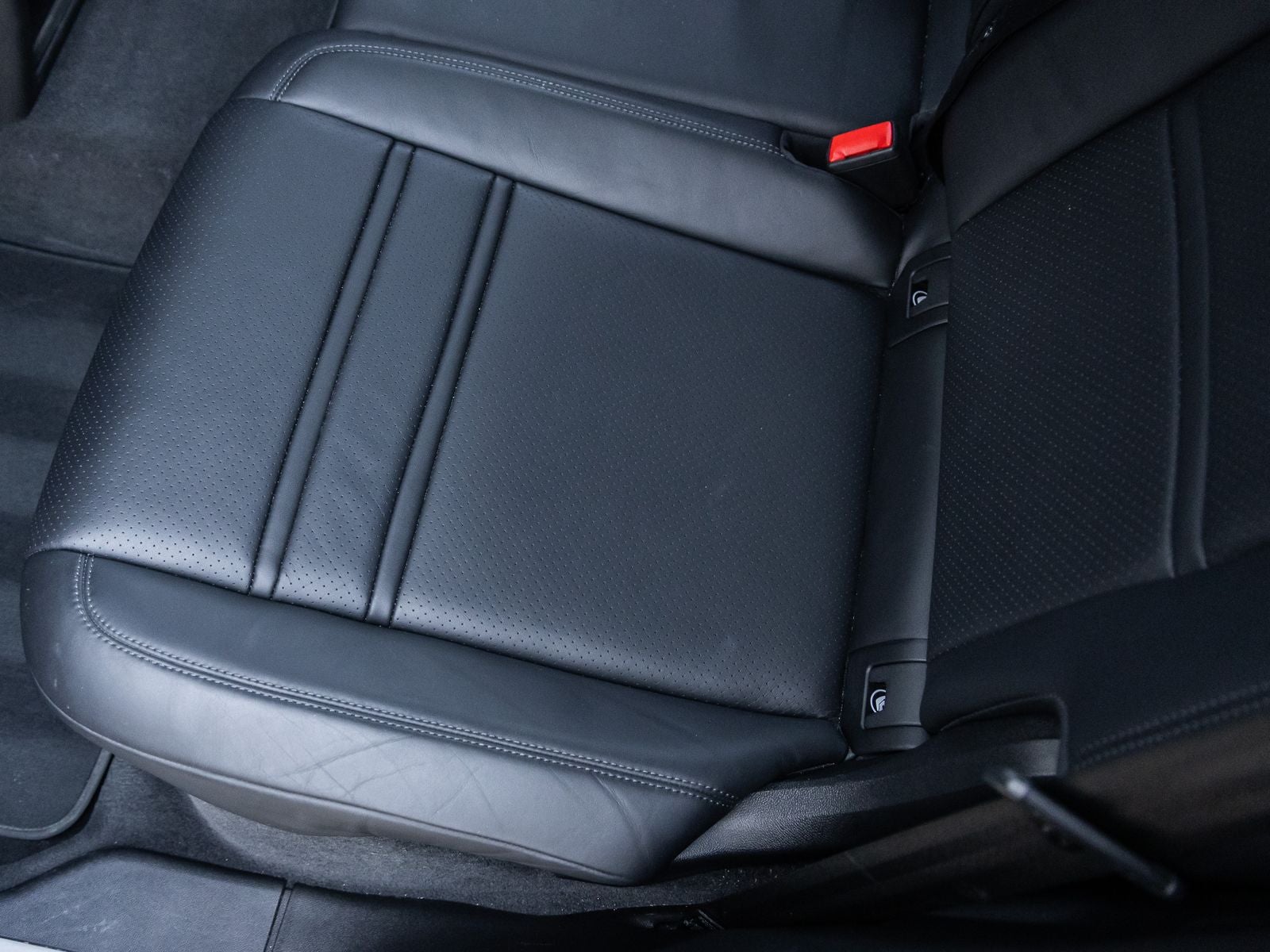 2024 Porsche Cayenne Coupe S