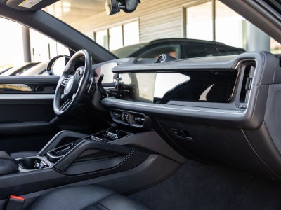 2024 Porsche Cayenne Coupe S