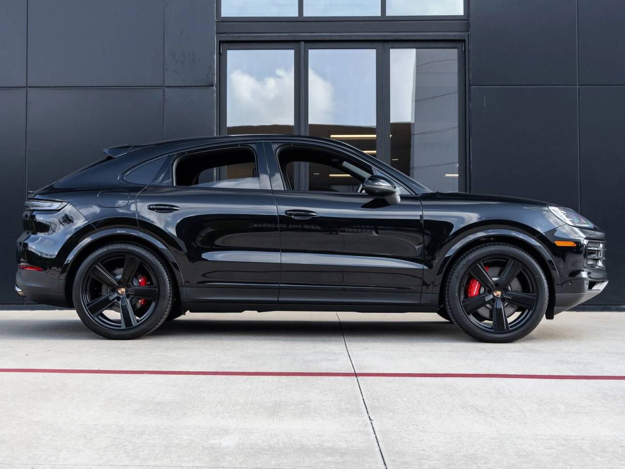 2025 Porsche Cayenne S Coupe