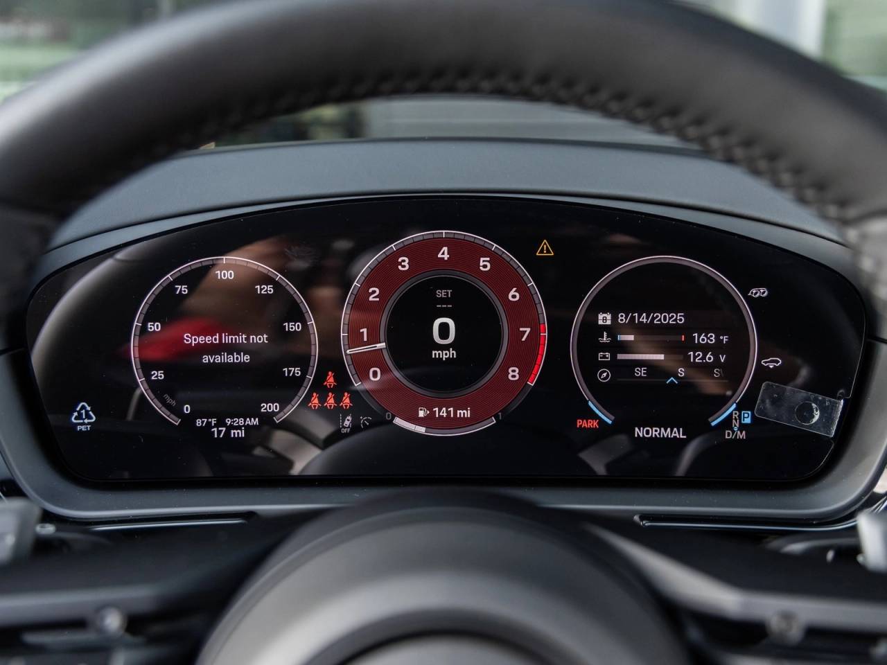 2025 Porsche Cayenne S Coupe