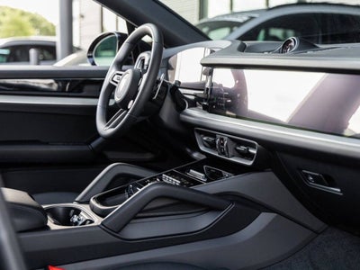 2025 Porsche Cayenne S Coupe