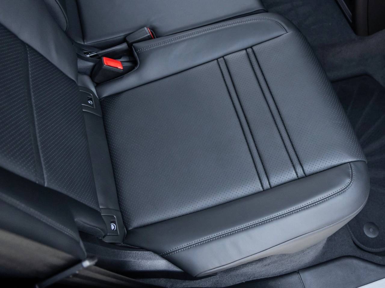 2026 Porsche Cayenne Coupe Cayenne S Coupe