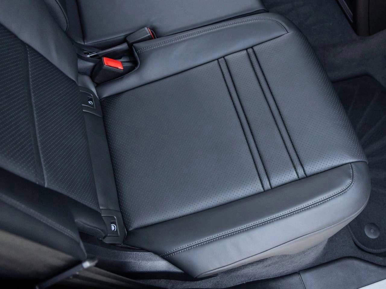 2026 Porsche Cayenne Coupe Cayenne S Coupe