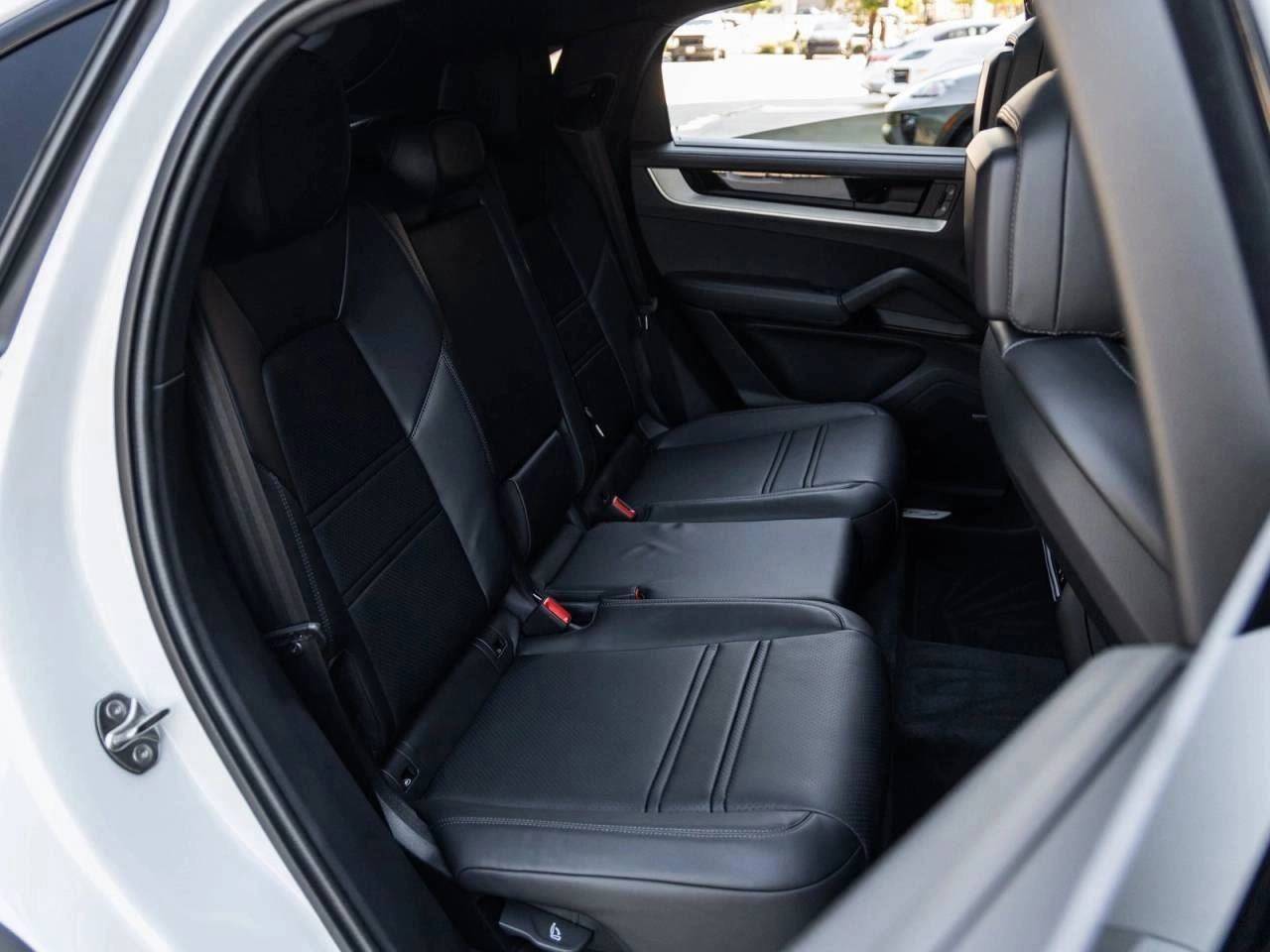 2026 Porsche Cayenne Coupe Cayenne S Coupe