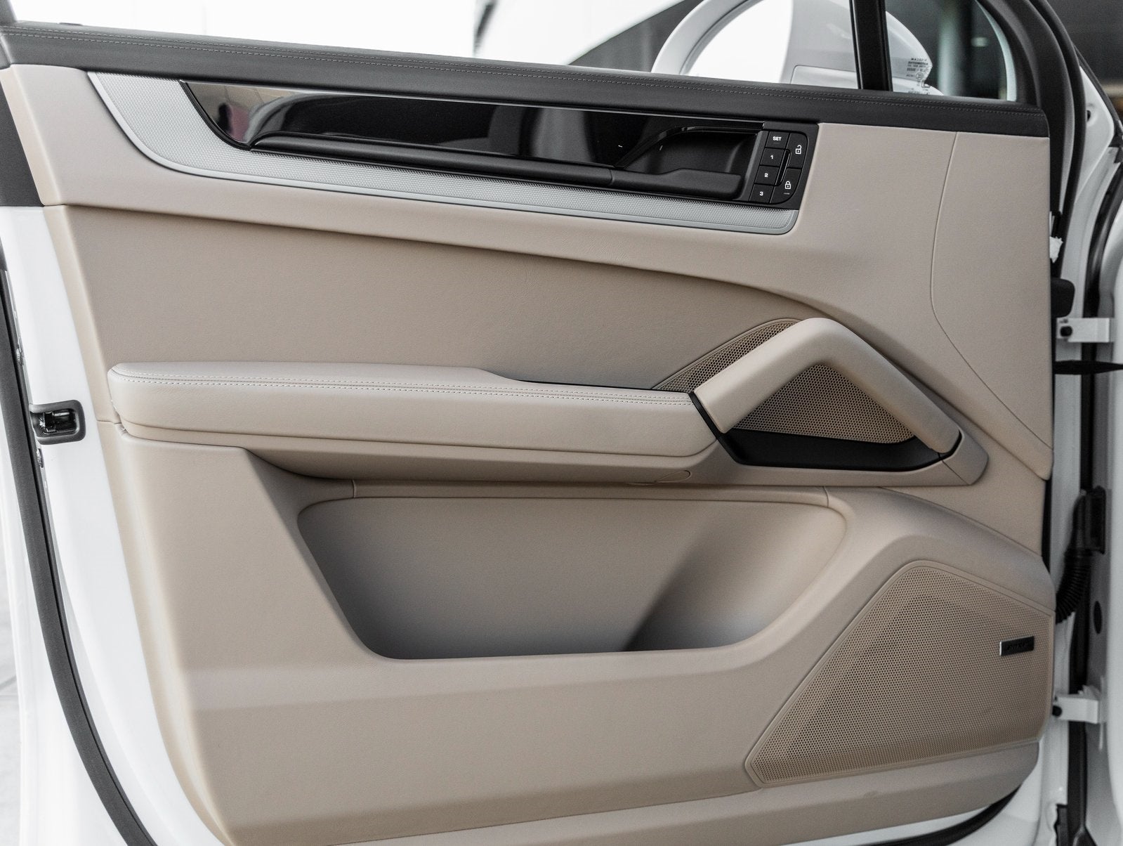 2026 Porsche Cayenne Coupe Cayenne S Coupe