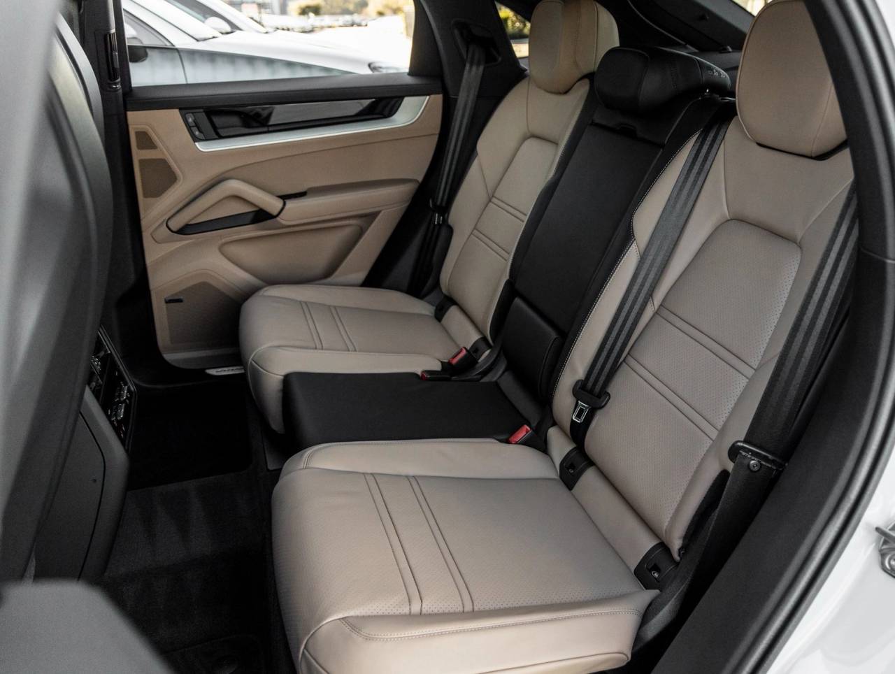 2026 Porsche Cayenne Coupe Cayenne S Coupe