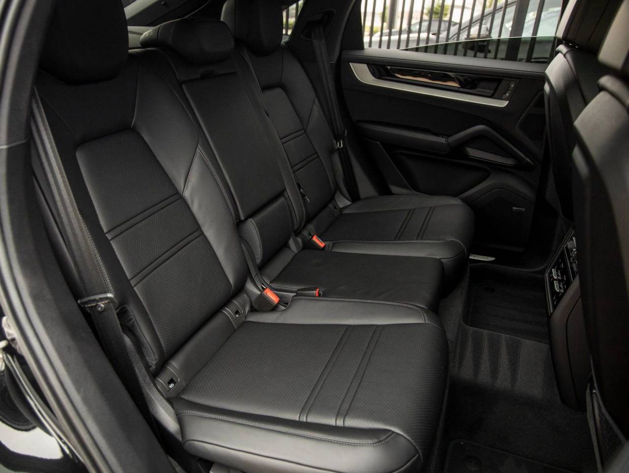 2026 Porsche Cayenne Coupe Cayenne S Coupe