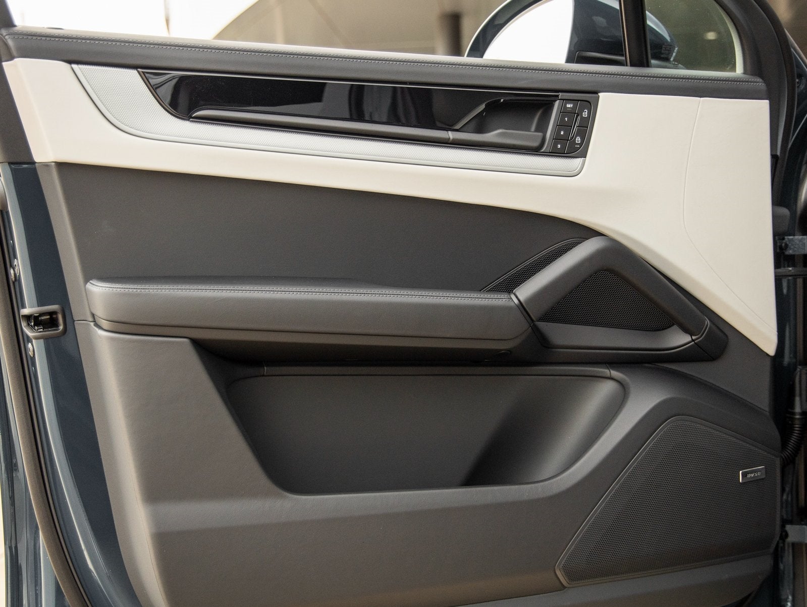 2026 Porsche Cayenne Coupe Cayenne S Coupe