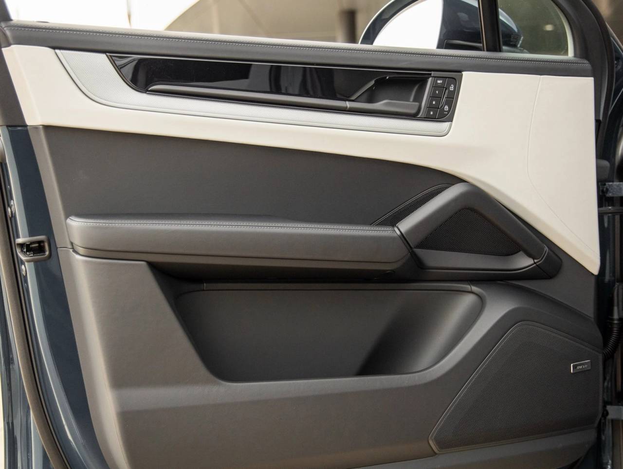 2026 Porsche Cayenne Coupe Cayenne S Coupe