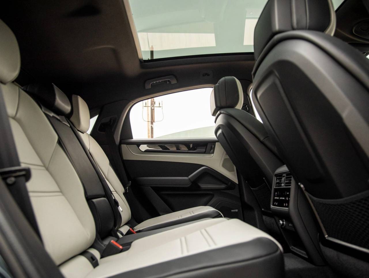 2026 Porsche Cayenne Coupe Cayenne S Coupe