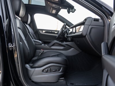 2026 Porsche Cayenne Coupe Cayenne S Coupe