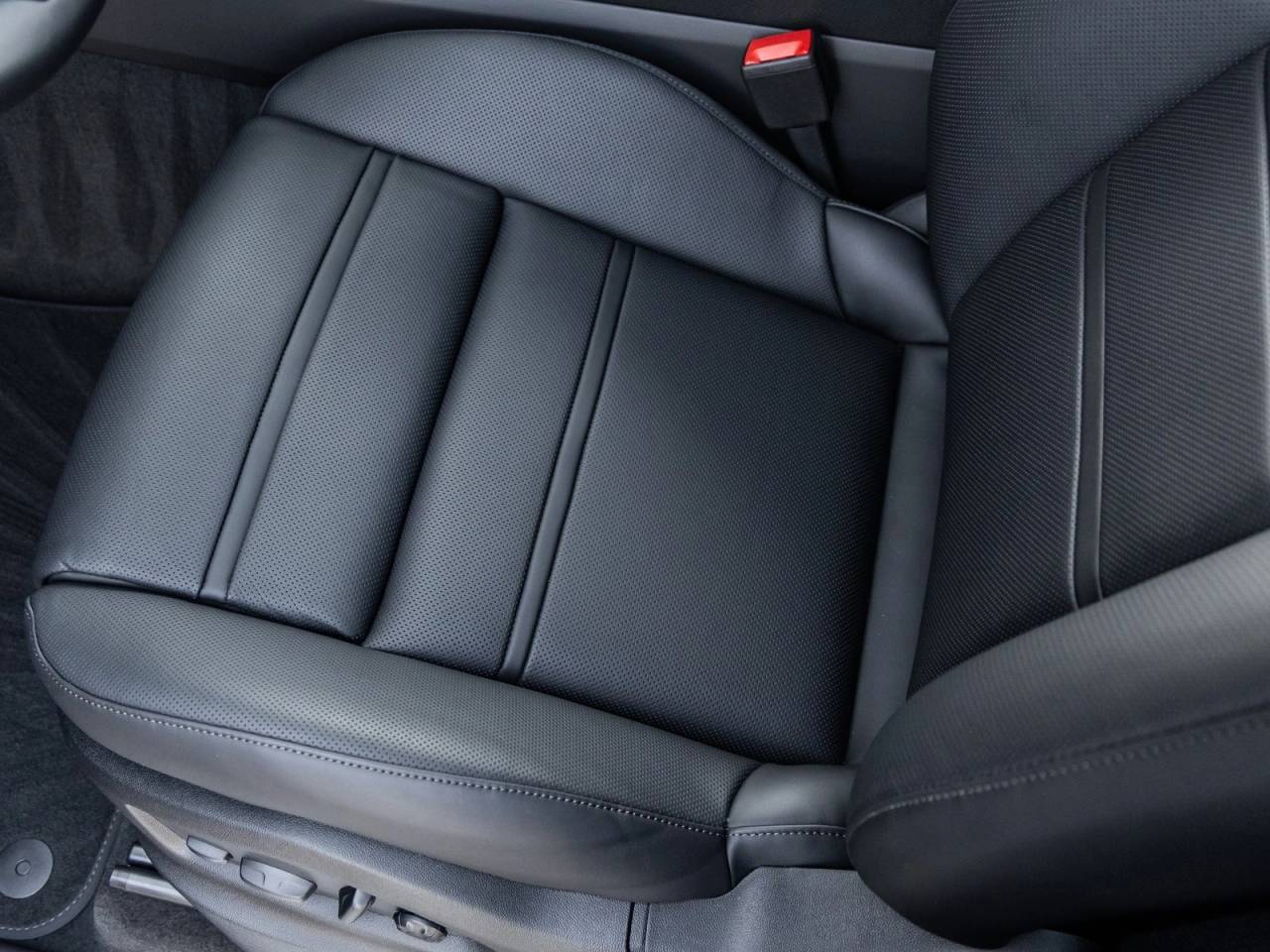 2026 Porsche Cayenne Coupe Cayenne S Coupe