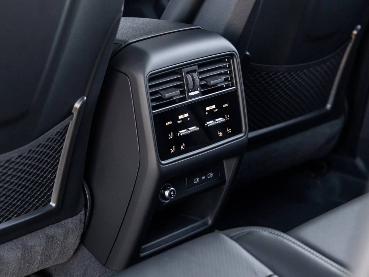 2026 Porsche Cayenne Coupe Cayenne S Coupe