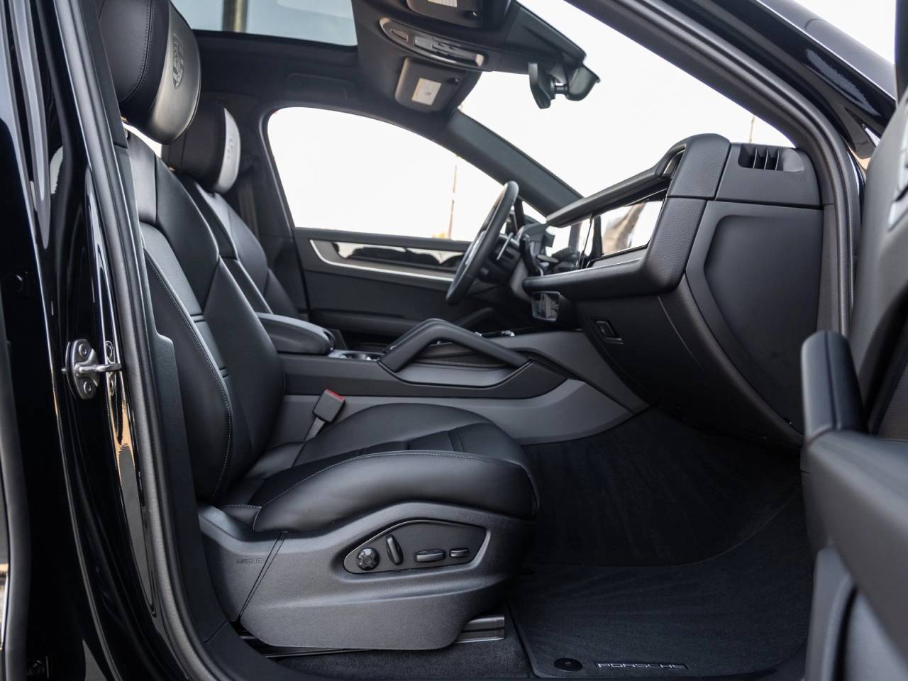 2026 Porsche Cayenne Coupe Cayenne S Coupe