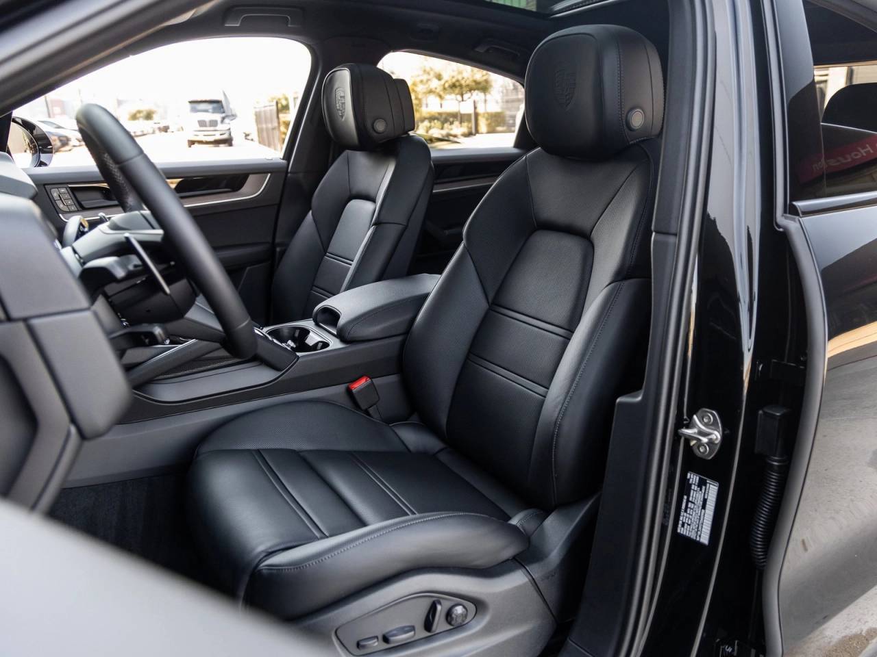 2026 Porsche Cayenne Coupe Cayenne S Coupe