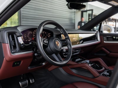 2026 Porsche Cayenne Cayenne S Coupe