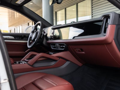 2026 Porsche Cayenne Cayenne S Coupe