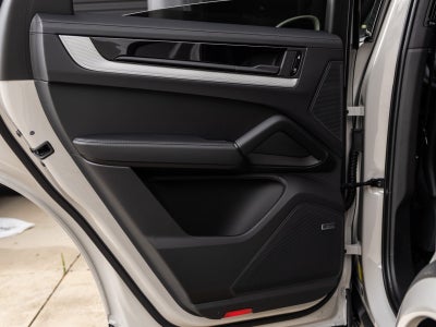 2026 Porsche Cayenne Coupe Cayenne S Coupe