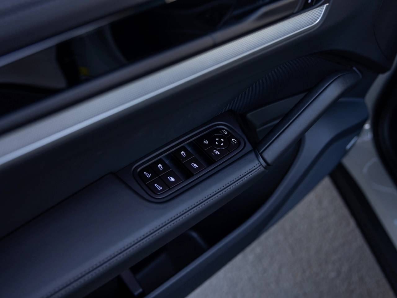 2026 Porsche Cayenne Coupe Cayenne S Coupe