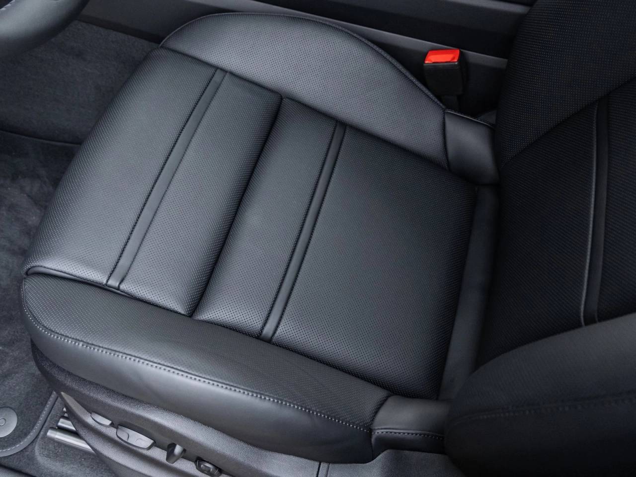 2026 Porsche Cayenne Coupe Cayenne S Coupe