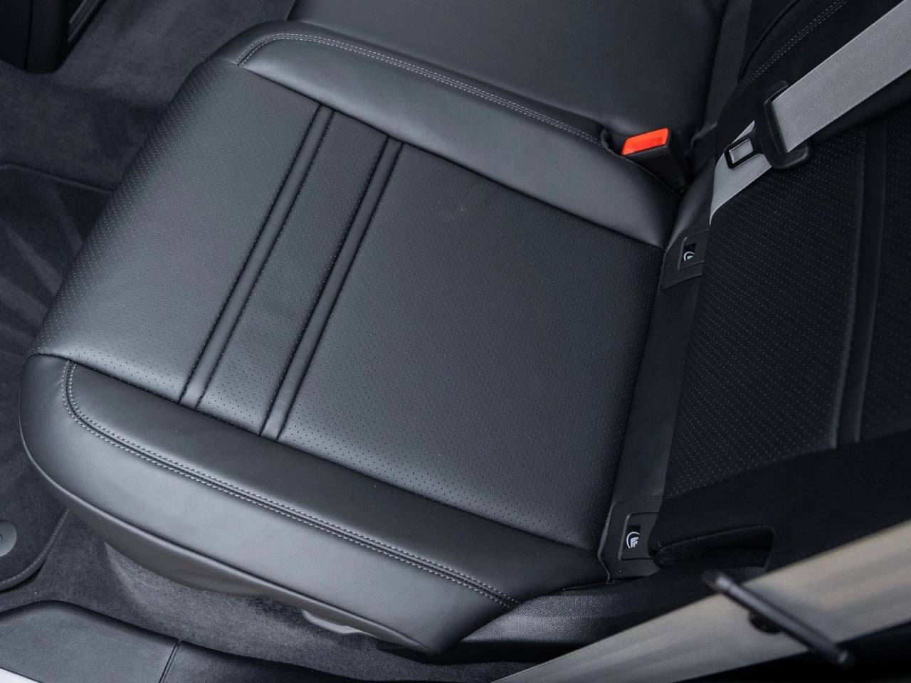 2026 Porsche Cayenne Coupe Cayenne S Coupe