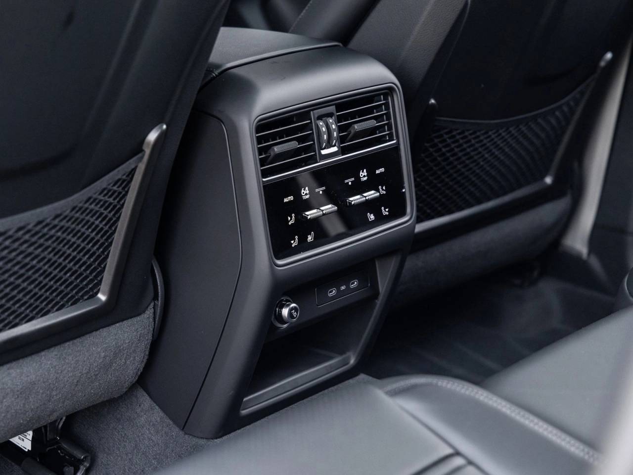 2026 Porsche Cayenne Coupe Cayenne S Coupe