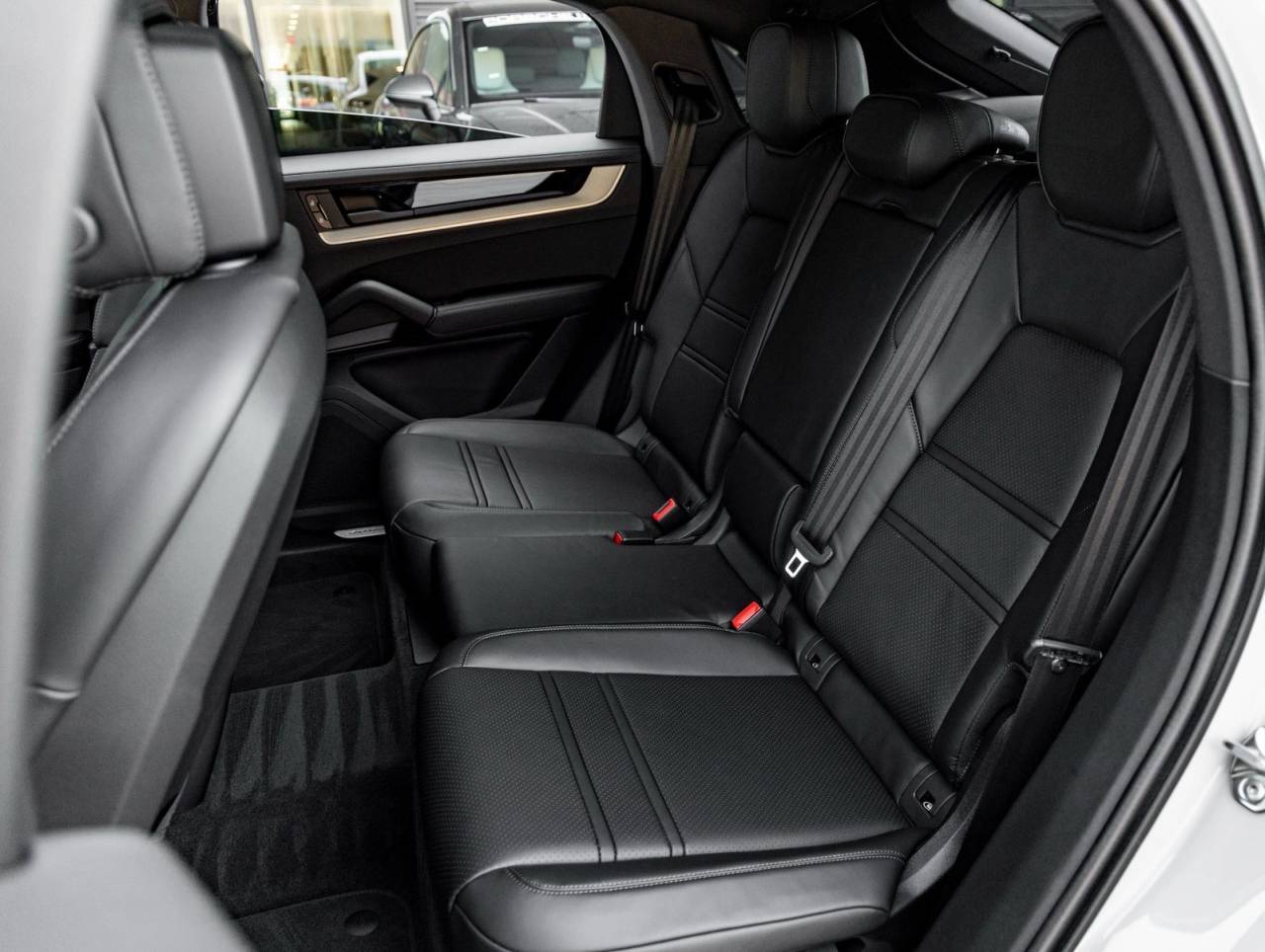 2026 Porsche Cayenne Coupe Cayenne S Coupe