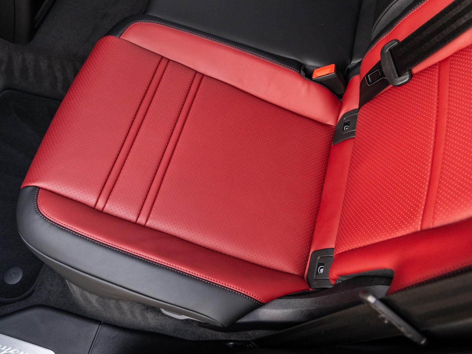 2026 Porsche Cayenne Coupe Cayenne S Coupe