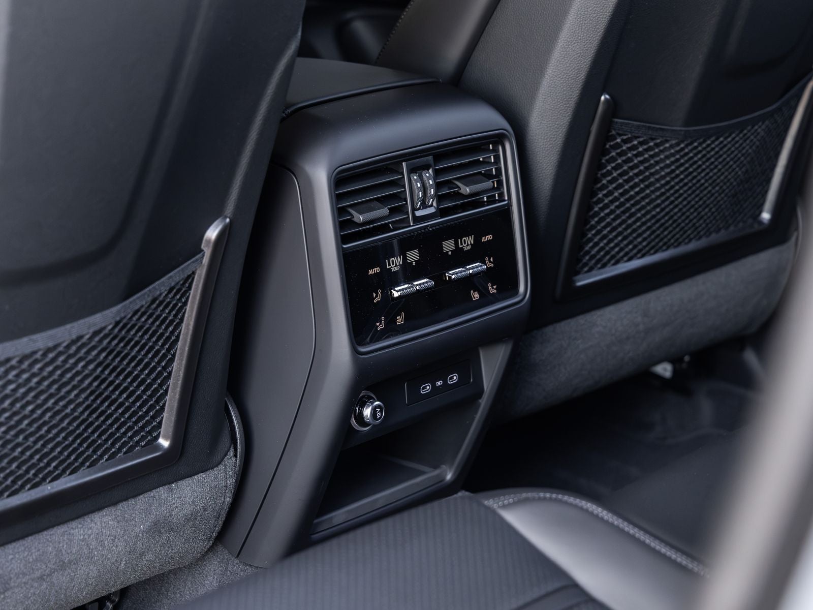 2026 Porsche Cayenne Cayenne S Coupe