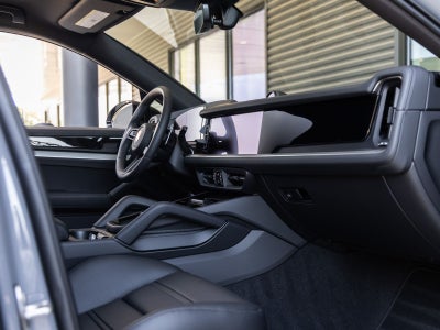 2026 Porsche Cayenne Cayenne S Coupe
