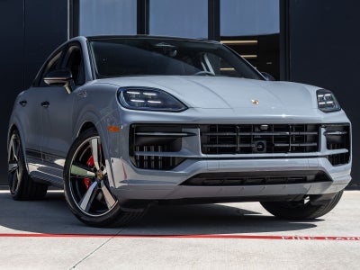 2026 Porsche Cayenne Cayenne S Coupe