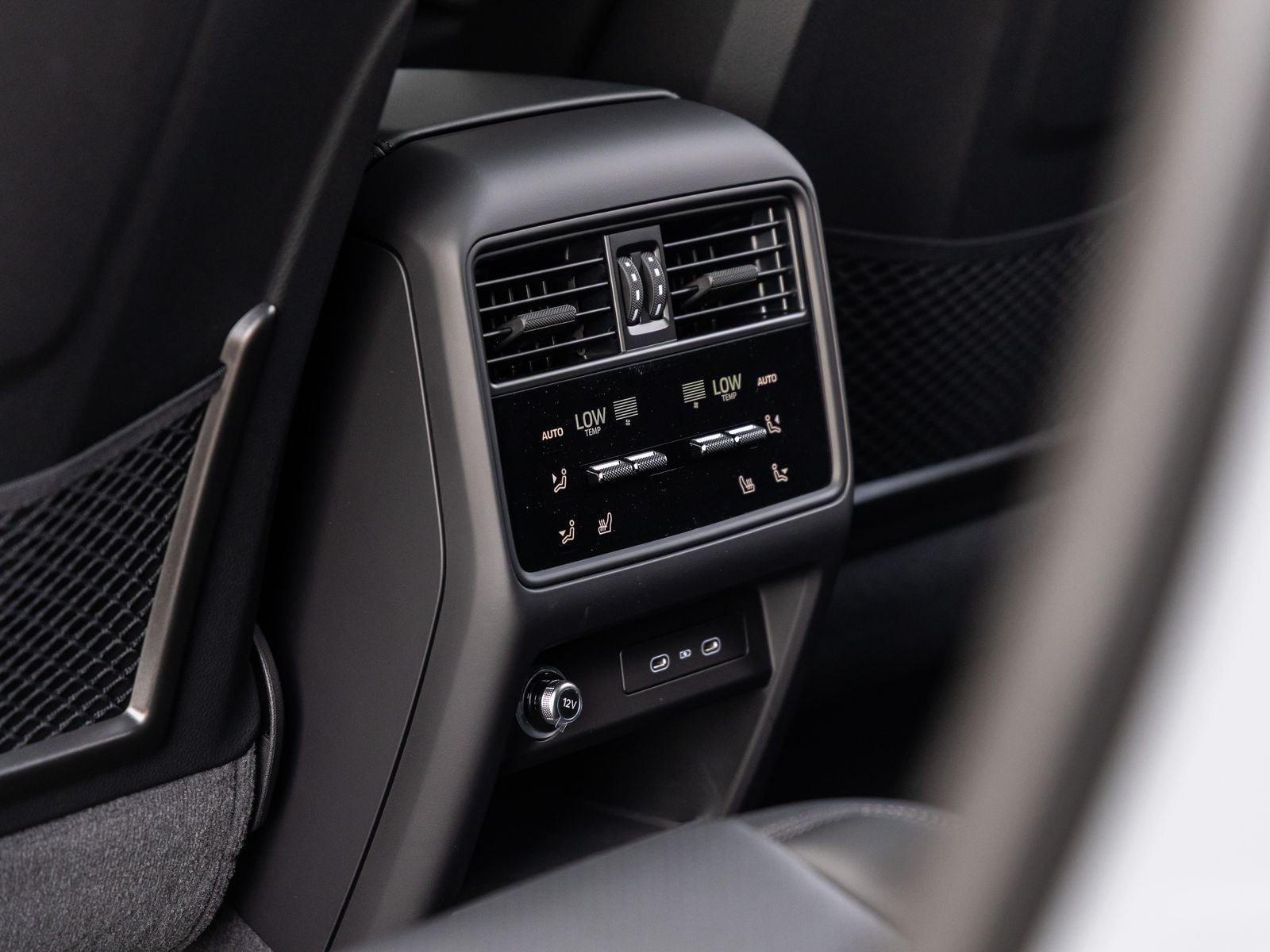 2026 Porsche Cayenne Cayenne S Coupe