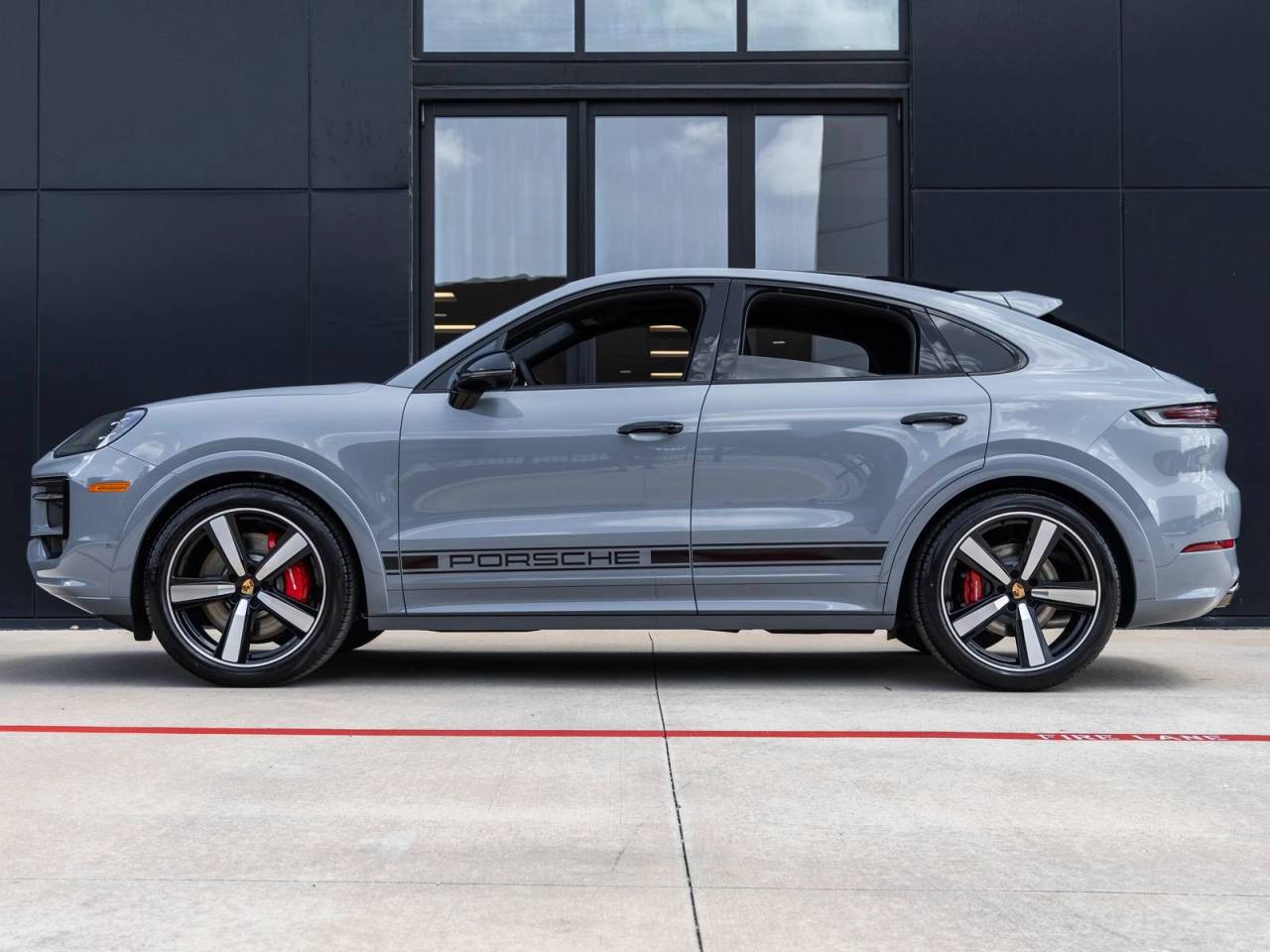 2026 Porsche Cayenne Cayenne S Coupe