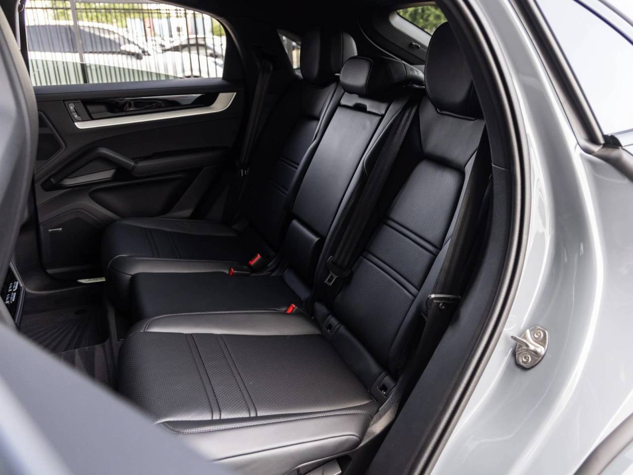 2026 Porsche Cayenne Cayenne S Coupe