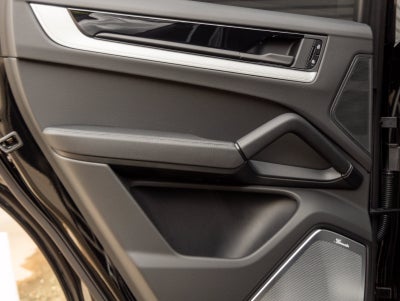 2027 Porsche Cayenne Cayenne S Coupe
