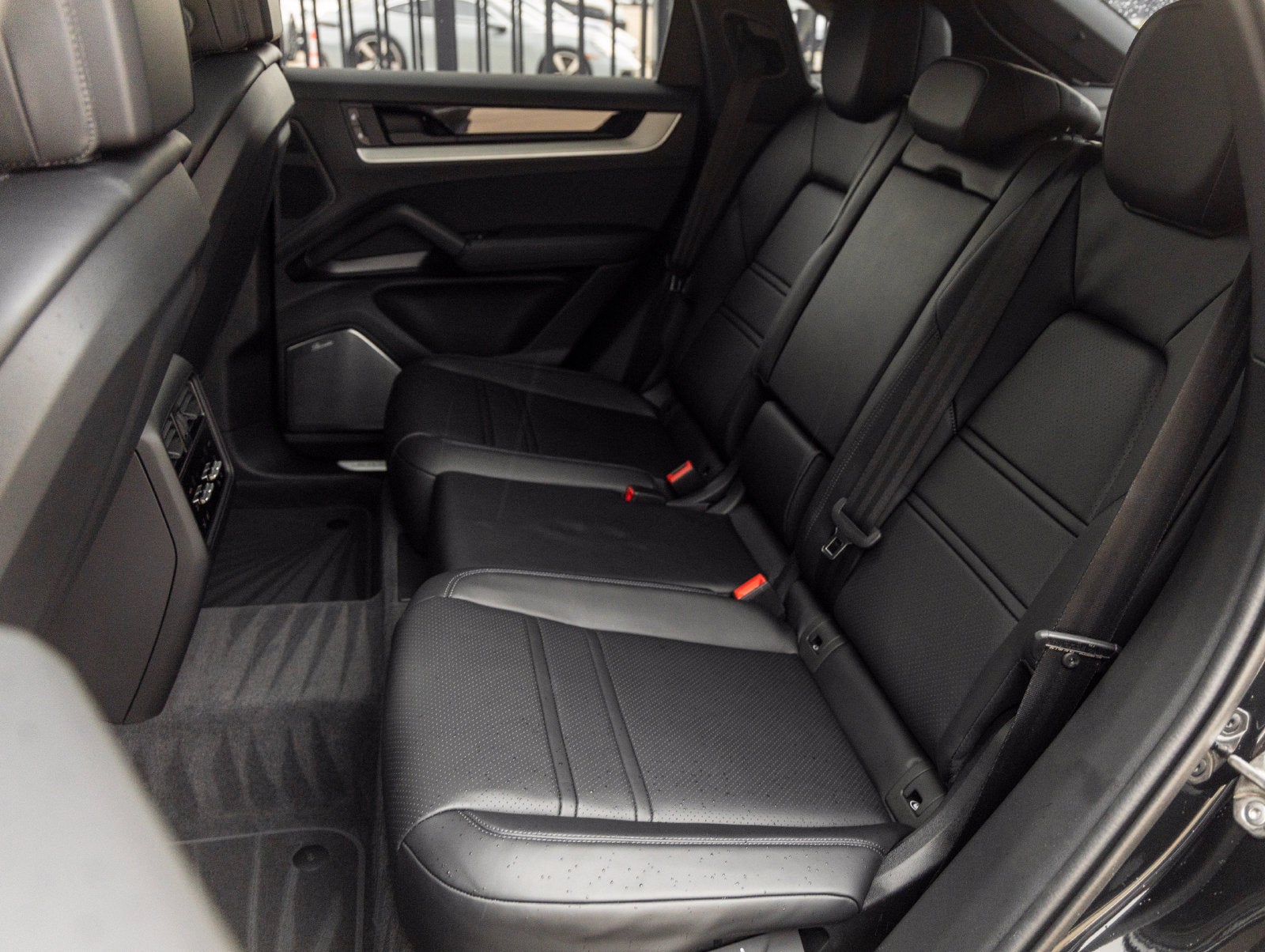2027 Porsche Cayenne Cayenne S Coupe