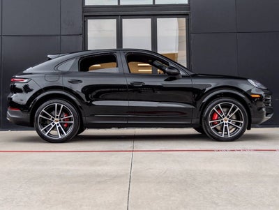 2027 Porsche Cayenne Cayenne S Coupe