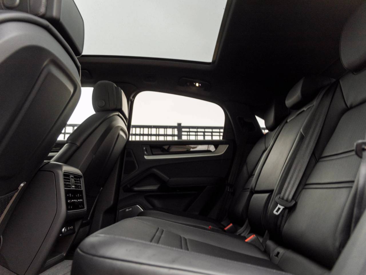 2027 Porsche Cayenne Cayenne S Coupe
