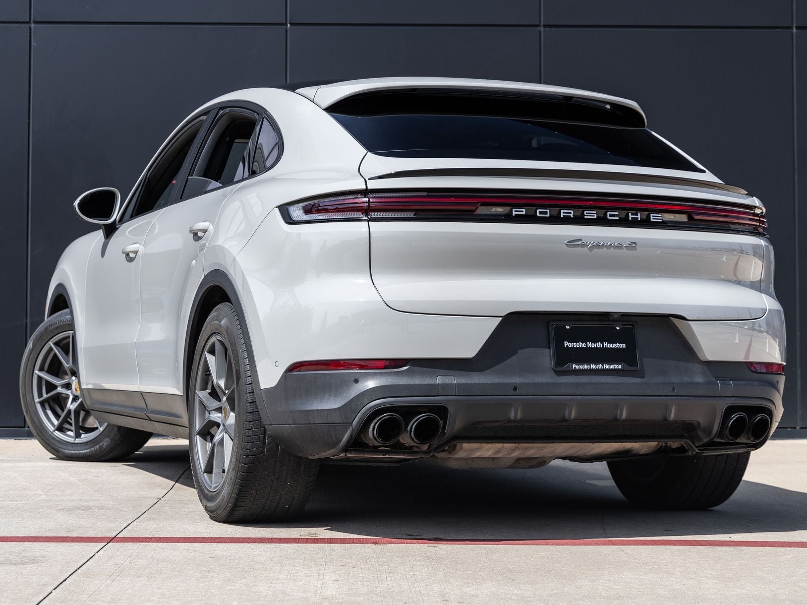 2024 Porsche Cayenne Coupe Cayenne S Coupe
