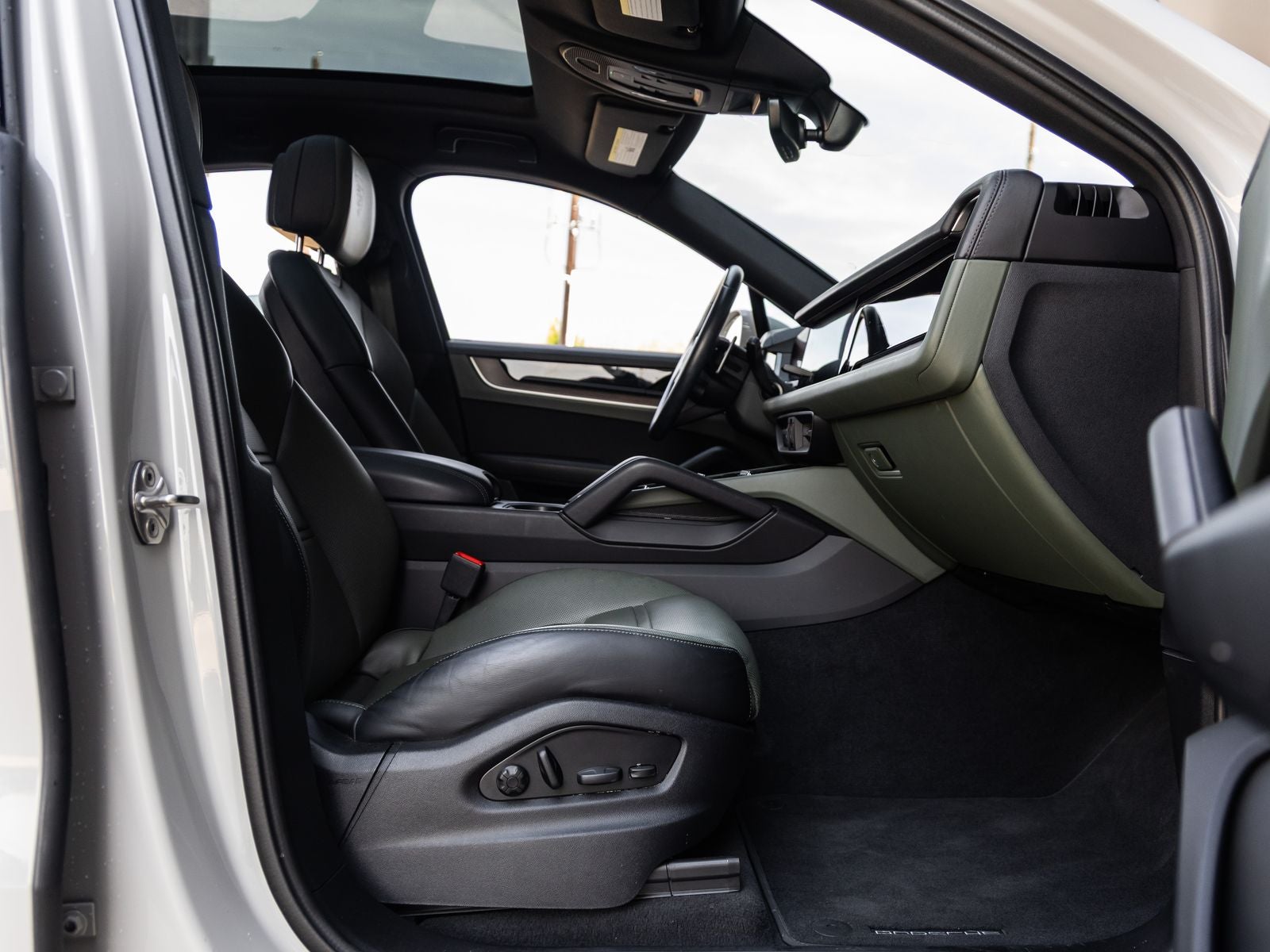 2024 Porsche Cayenne Coupe Cayenne S Coupe