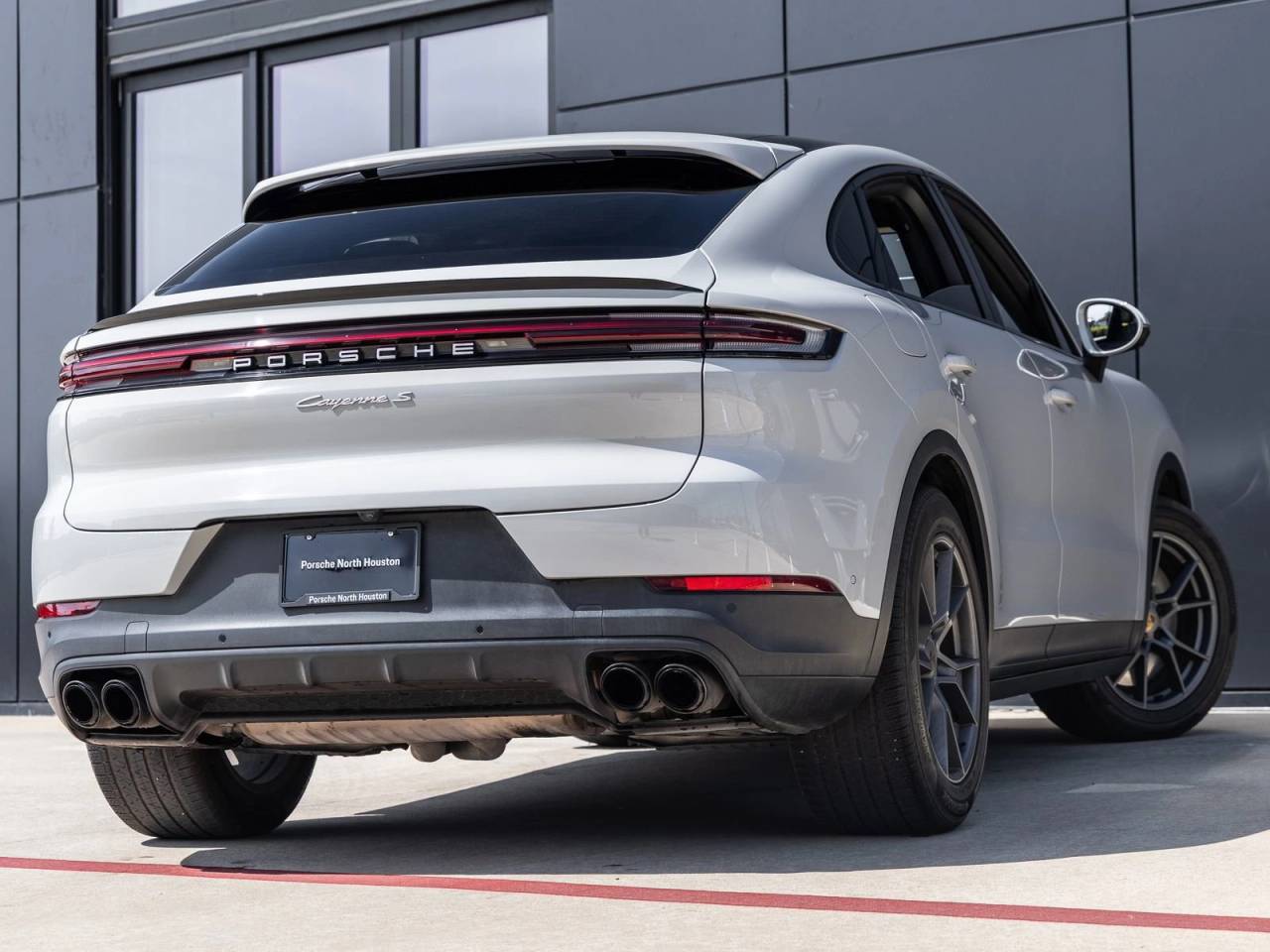 2024 Porsche Cayenne S Coupe