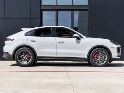 2024 Porsche Cayenne S Coupe