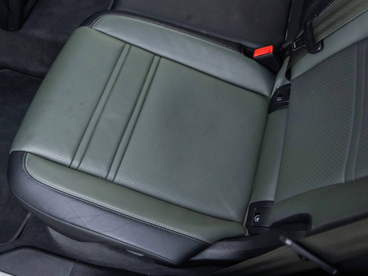 2024 Porsche Cayenne S Coupe