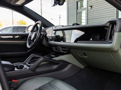 2024 Porsche Cayenne S Coupe