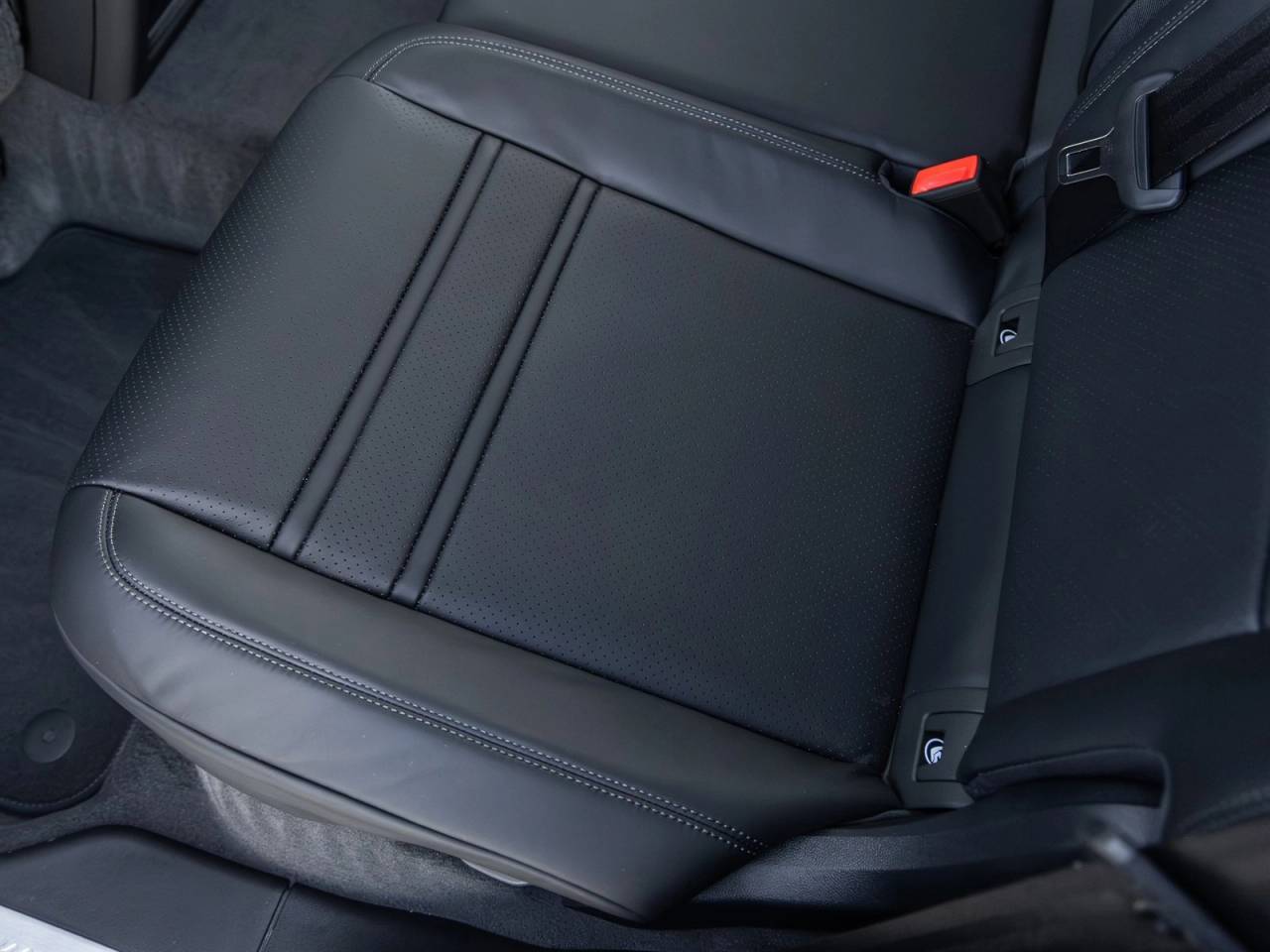 2026 Porsche Cayenne Coupe Cayenne S Coupe