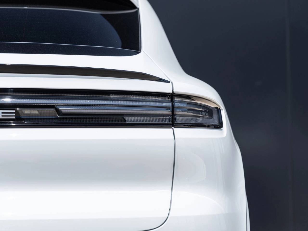 2025 Porsche Cayenne S Coupe
