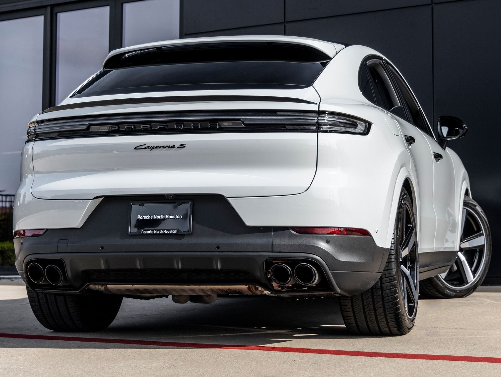 2025 Porsche Cayenne Cayenne S Coupe